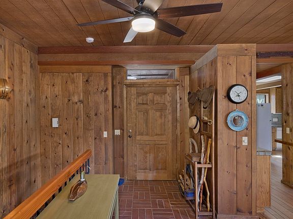 3rd image of 44 Eagle Peak Dr