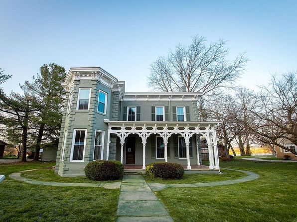 535 Front St, Vanceburg, KY 41179