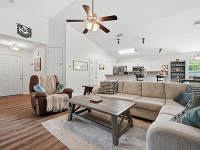 5066 Evergreen Dr, Gulf Breeze, FL, 32563