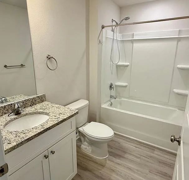 250 Boggy Creek Way — Photo 7