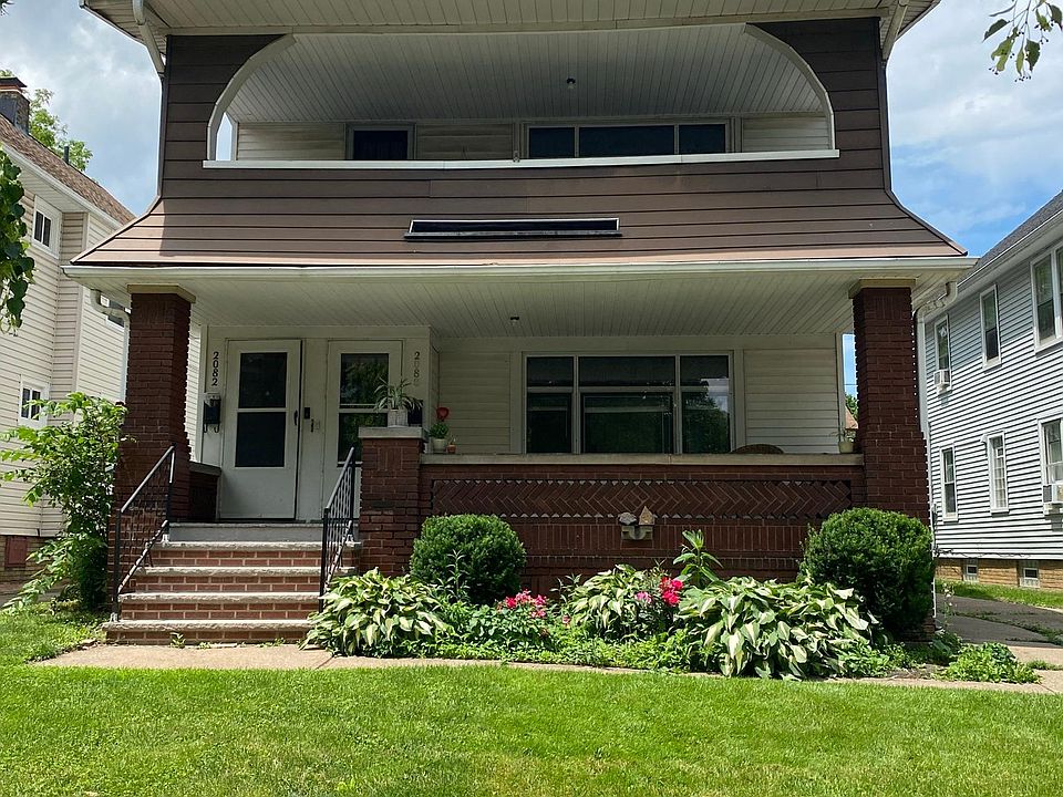 1st image of 2082 Lewis Dr