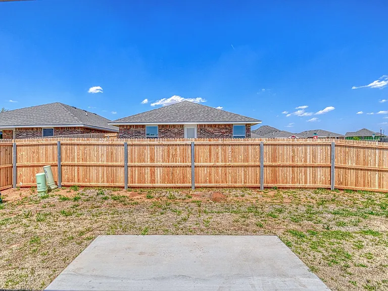 2723 Varenna Ct — Photo 25