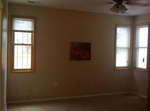 5th image of 213 Vassar Dr SE #1
