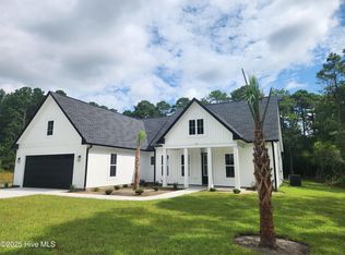 220 Boundary Loop Rd NW, Calabash, NC 28467