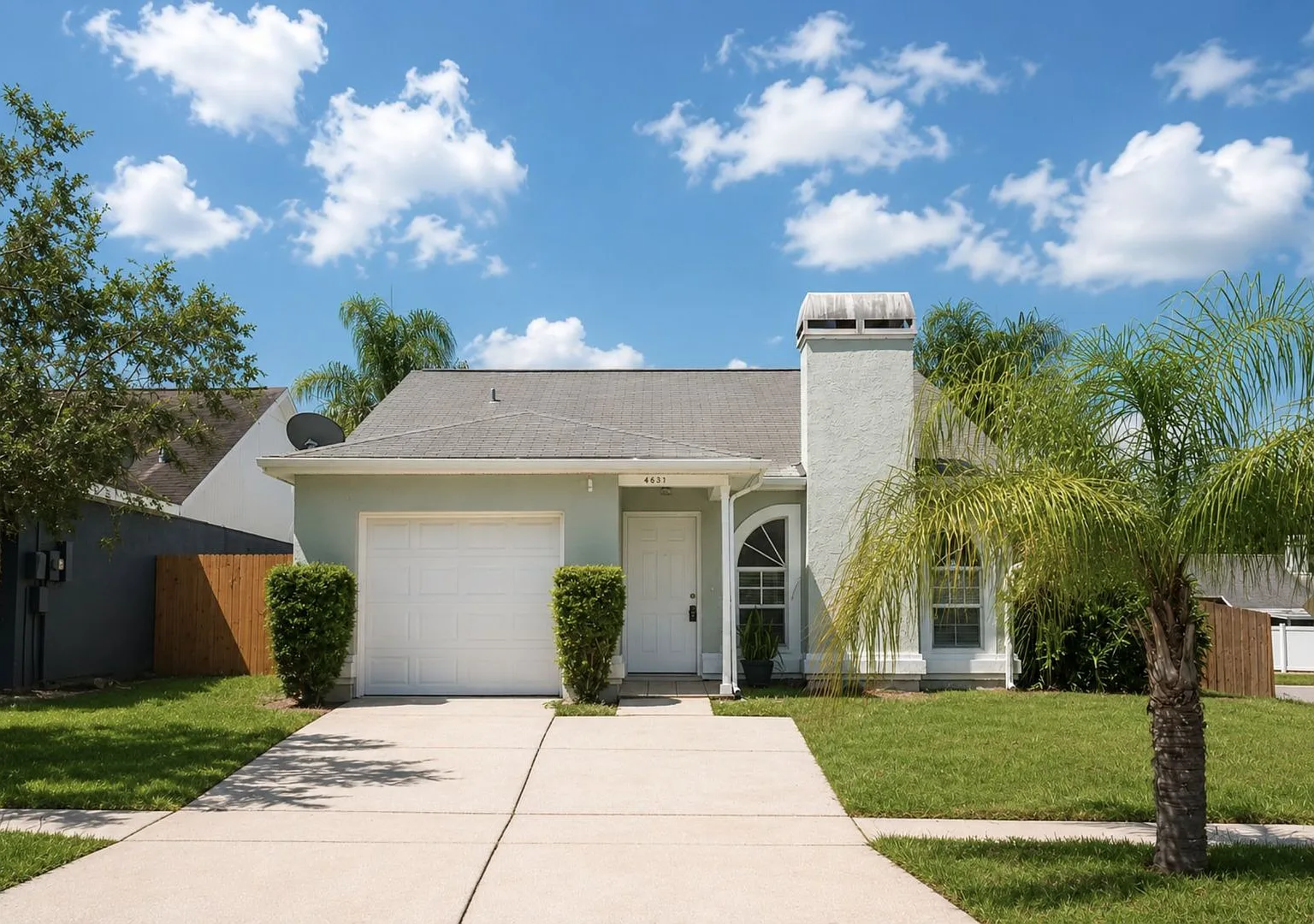 3 Bedroom, 2 Bathroom Home for Rent in Plant City! — Photo 1