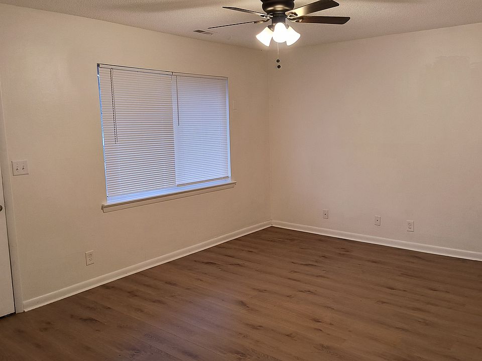 1st image of 1727 Ashmore Ave #B