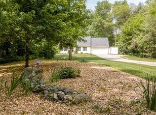 156 N Liberty St, Belchertown, MA 01007