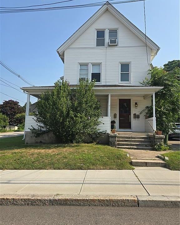 1st image of 58 School St #1