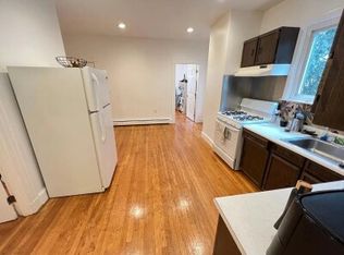 24 Marney St #1, Cambridge, MA 02141