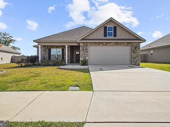 106 Wenlock Cir, Bonaire, GA 31005