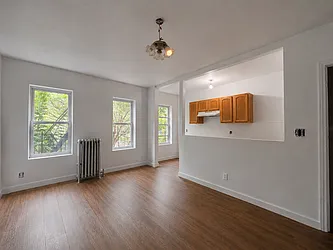 67A Lewis Avenue