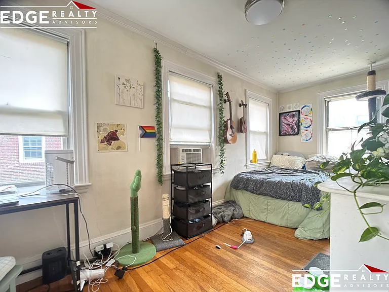 115 Lanark Rd — Photo 7