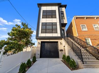 180 Bleecker St #1, Jersey City, NJ 07307