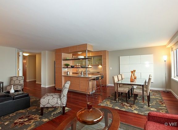 4th image of 1440 N Lake Shore Dr APT 33A