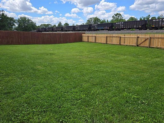 5th image of 309 Wilson Park Ln