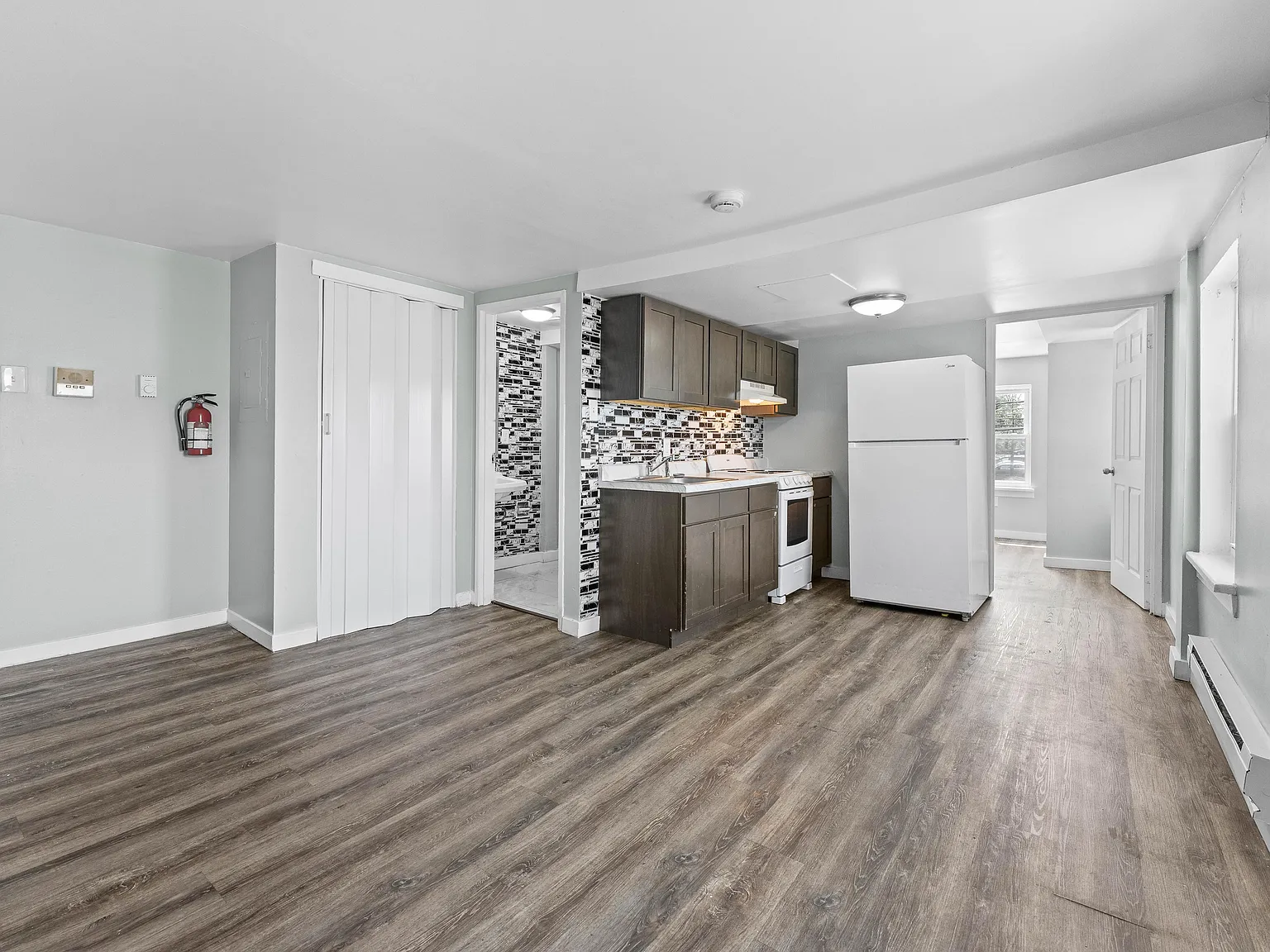 1 bed, $1,300 — Photo 1