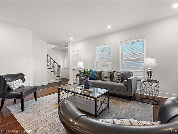 3rd image of 17575 Stoepel St