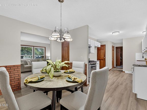 4th image of 26696 Thompson Rd