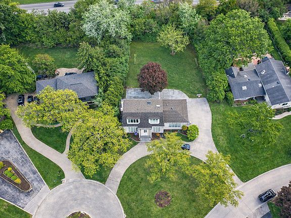 2nd image of 15 Devonshire Dr