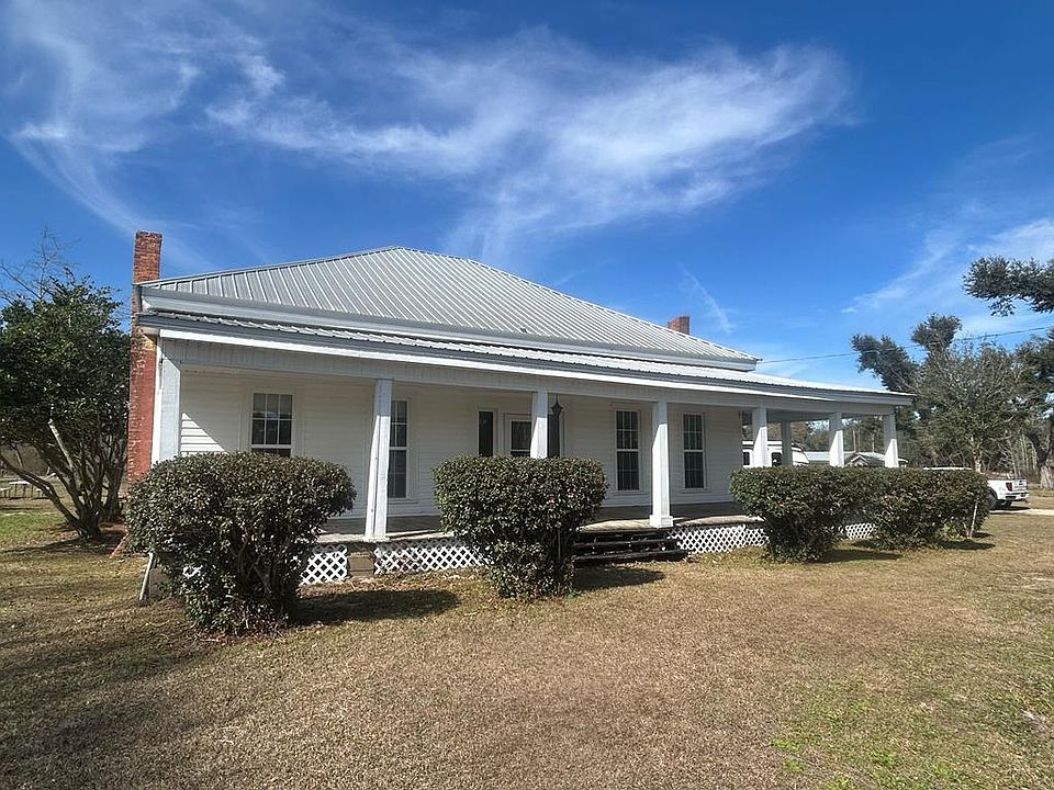 1st image of 4717 State Line Rd