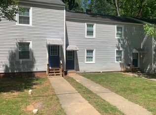 738 W Dolphin St, Siler City, NC 27344