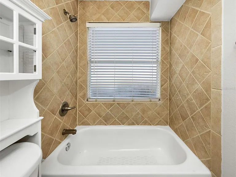 2400 Feather Sound Dr #412 — Photo 20