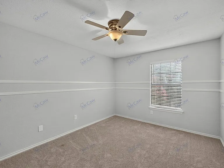4301 Hudson Ave — Photo 13