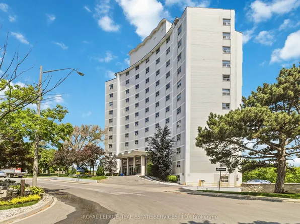 125 Forsythe St, Oakville, ON