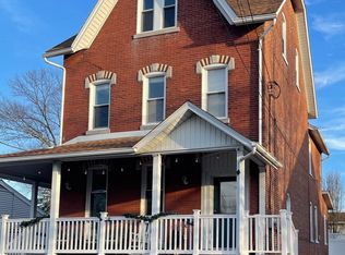 326 Walnut St, Spring City, PA 19475