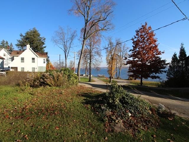 1st image of 54 S Lake Dr