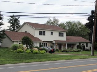 359 Old Town Rd, East Setauket, NY 11733