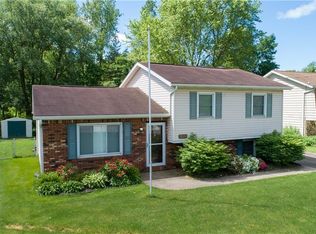 1223 E Gore Rd, Erie, PA 16504