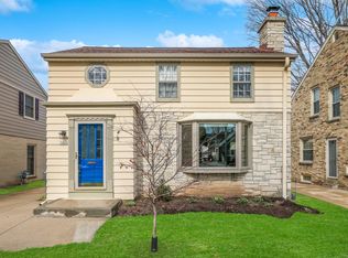 5845 N Shoreland Ave, Whitefish Bay, WI 53217