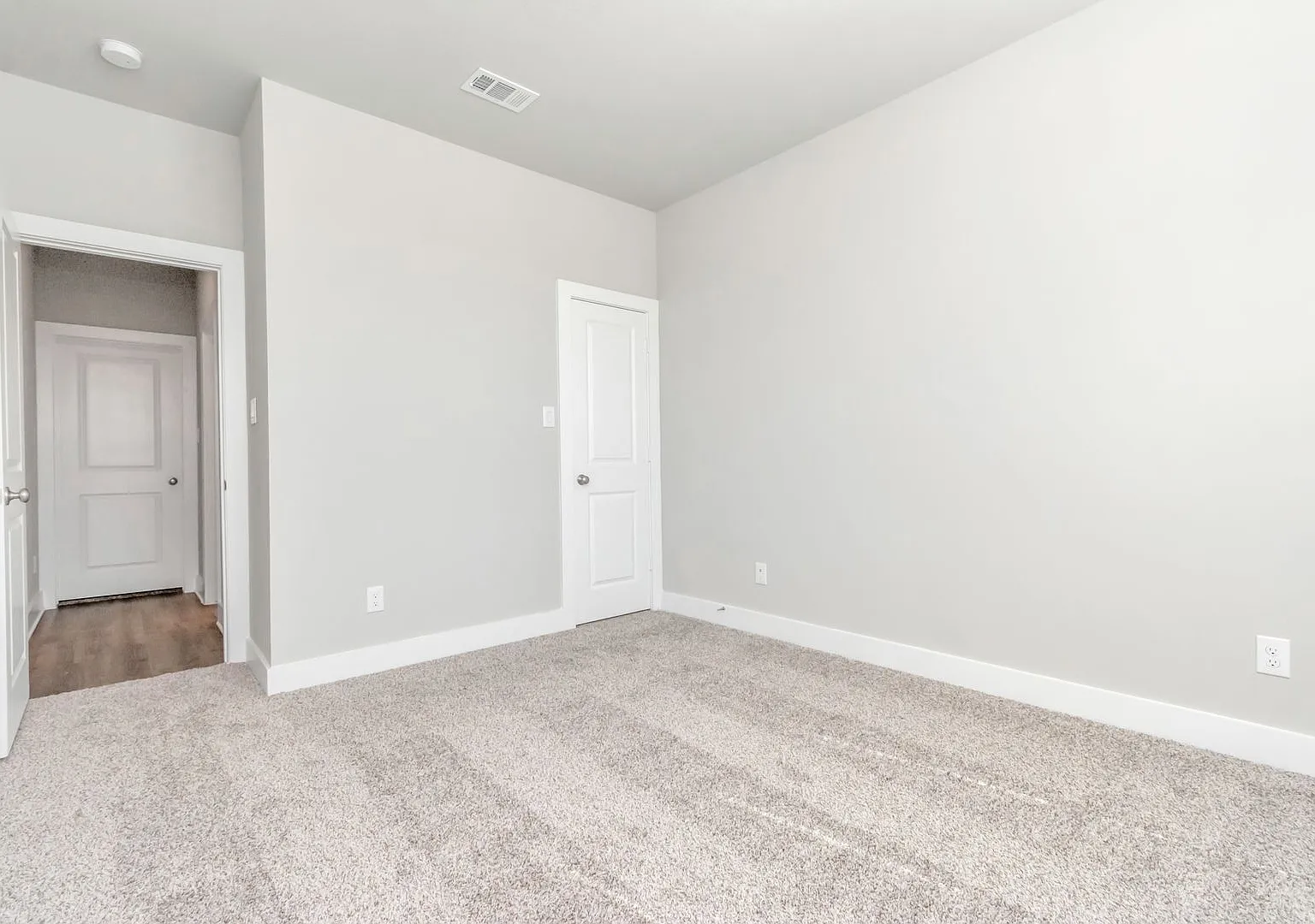 Welcome to the Laurel Single-Story Living, Beautifully Elevated. — Photo 3