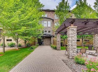 13570 Technology Dr APT 2121, Eden Prairie, MN 55344