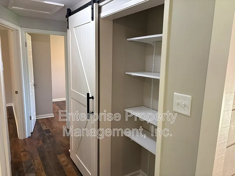 6843 Autumnhill Ln — Photo 16