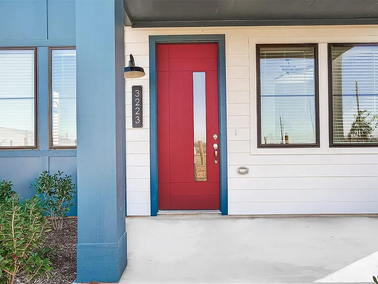 3223 Loam Ln — Photo 5