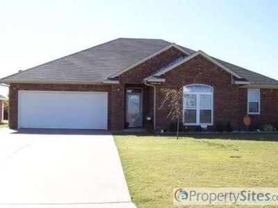 1420 Fairway Dr, Perry, OK, 73077