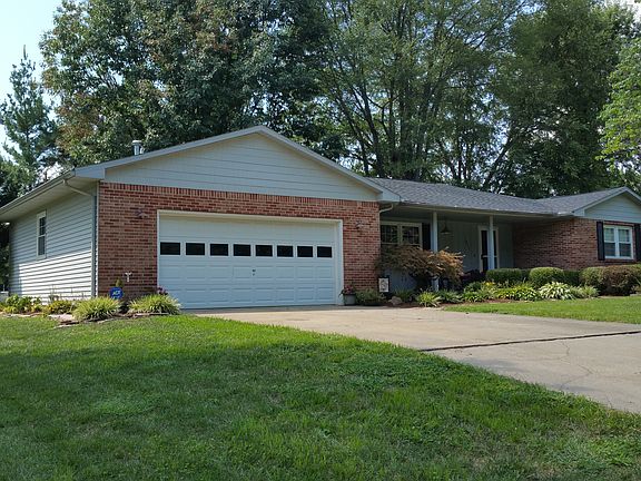 2nd image of 1611 Brentwood Dr