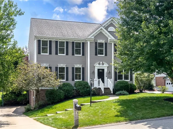 1008 Brookfield Dr, Bethel Park, PA 15102