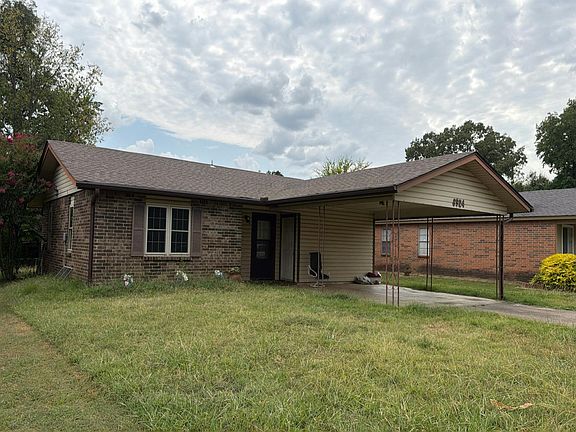 3rd image of 8924 Gary St