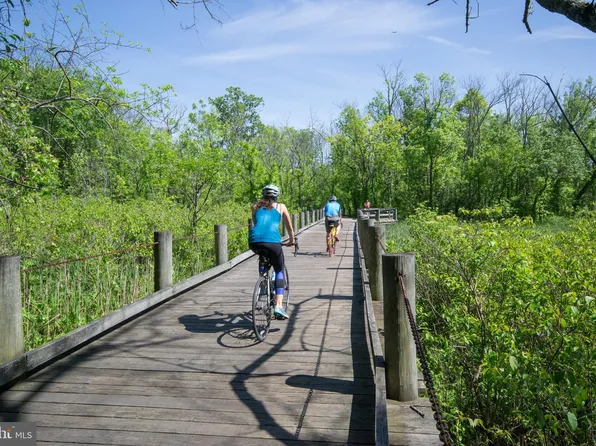 6612 10th St Unit A2, Alexandria, VA 22307