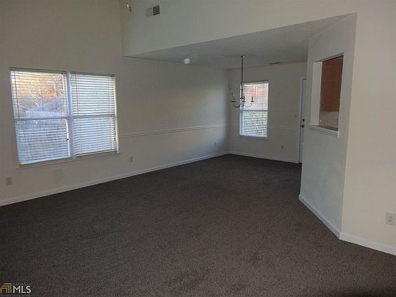 2nd image of 4389 Persian Ct #72