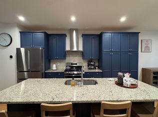 1518 Knoll Ln, Charlottesville, VA 22911