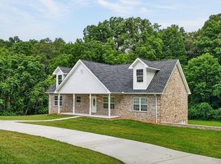 920 Franklin Ct, Cookeville, TN 38506