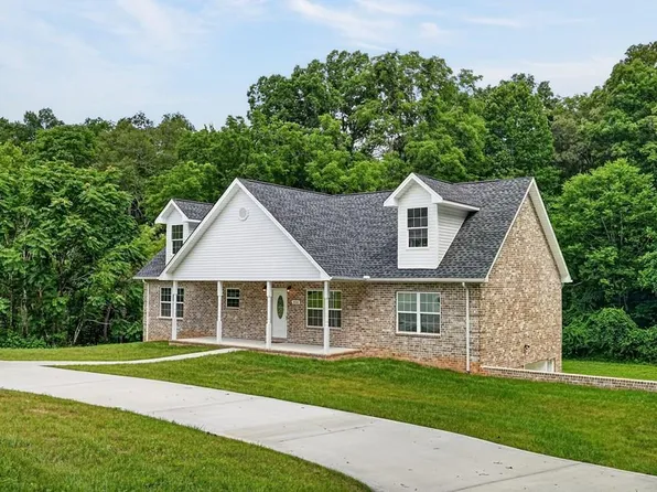 920 Franklin Ct, Cookeville, TN 38506