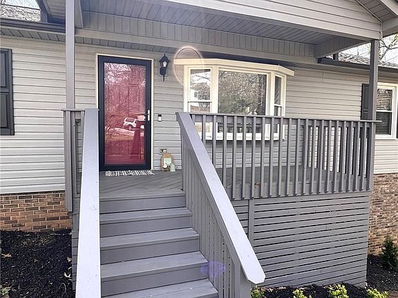 5th image of 114 Mount Vernon Cir