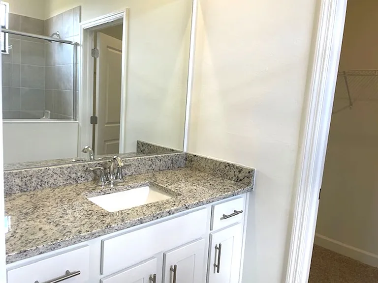 5316 Crystal Harbor Cv — Photo 14