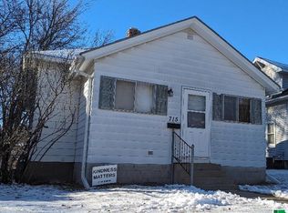 715 S Fairmount St, Sioux City, IA 51106