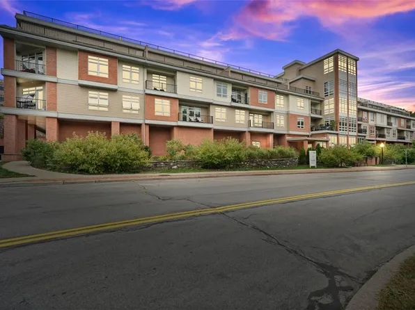 30 Beekman Street #211, Beacon, NY 12508